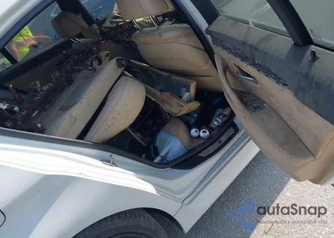 2014 BMW 550I z USA, uszkodzony, nr VIN WBAKN9C51ED681921